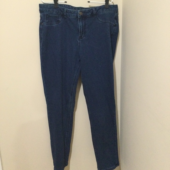 Jeans  semi washed look  cotton/spandex. Size 16 - Picture 1 of 1